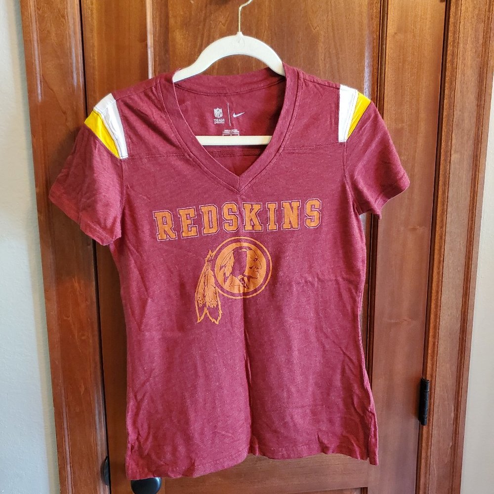 Nike short sleeved women's t shirt Washington redskins
